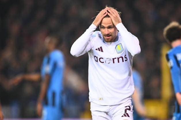 Club Brugge v Aston Villa - UEFA Champions League BRUGGE, BELGIUM - MARCH 04 : Cash Matty defender of Aston Villa dejected during the UEFA Champions League 2024 25 round of 16 match first round between Club Brugge and Aston Villa on March 4, 2025 in Brugge, Belgium, 04 03 2025 Brugge Belgium  Copyright: xGvgx