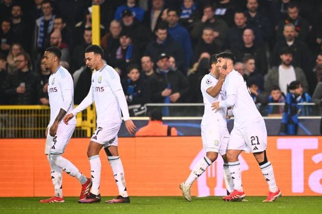 Club Brugge v Aston Villa - UEFA Champions League BRUGGE, BELGIUM - MARCH 04 : Players of Aston Villa celebrating scoring a goal during the UEFA Champions League 2024 25 round of 16 match first round between Club Brugge and Aston Villa on March 4, 2025 in Brugge, Belgium, 04 03 2025 Brugge Belgium  Copyright: xGvgx