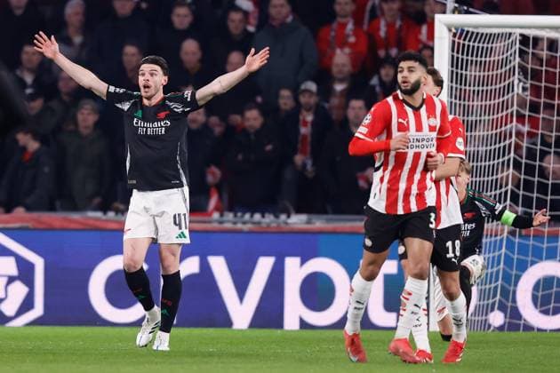 EINDHOVEN, 04-03-2025, Philips Stadium, UEFA Champions League, round of 16 1st leg, season 2024 25, match between PSV and Arsenal, Arsenal player Declan Rice PSV - Arsenal  x28168548x Copyright: