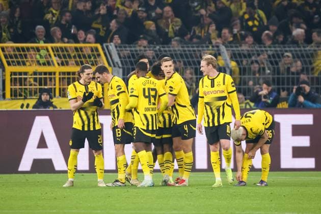 Goal celebration for 1 0 by Karim Adeyemi Borussia Dortmund, 27 GER, Borussia Dortmund v LOSC Lille, Football, Champions League, round of 16, 2024 2025 season, 04 03 2025 GER, Borussia Dortmund v LOSC Lille, Football, Champions League, round of 16, 2024 2025 season, 04 03 2025 Dortmund Copyright: xEibner-Pressefoto FrankxZeisingx EP_FZG