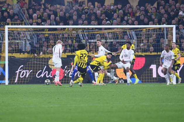 Soccer Champions League round of 16 Borussia Dortmund Lille OSC on 04 03 2025 at Signal Iduna Park in Dortmund Goal kick goal to 1 0 by Karim Adeyemi Dortmund xRx