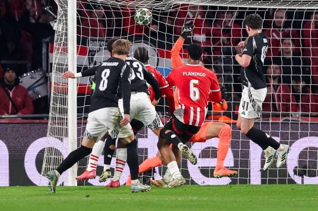 2025-03-04 PSV v Arsenal FC - UEFA Champions League 2024 25 Round of 16 First Leg EINDHOVEN, NETHERLANDS - MARCH 4: Ethan Nwaneri of Arsenal FC scores a goal during the UEFA Champions League 2024 25 Round of 16 First Leg match between PSV and Arsenal FC at PSV Stadion on March 4, 2025 in Eindhoven, Netherlands. Eindhoven PSV Stadion Netherlands Content not available for redistribution in The Netherlands directly or indirectly through any third parties. Copyright: xBenxGalx