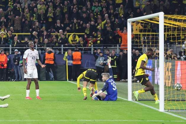 Foot Dortmund - Lille - PHOTOPQR VOIX DU NORD Thierry Thorel ; 04 03 2025 ; Dortmound, le 4 mars 2025 - Match aller de l UEFA Champions League Huitieme de Finale entre le BVB 09 et le LOSC , au Signal Iduna Park - Photo : Thierry Thorel La Voix du Nord Dortmound, 4 March 2025 - First leg of the UEFA Champions League Round of 16 match between BVB 09 and LOSC at Signal Iduna Park Westphalie France  Copyright: xPHOTOPQR VOIXxDUxNORD MAXPPPxThierryxThorelx 20250304VDN9820 20250304VDN9820