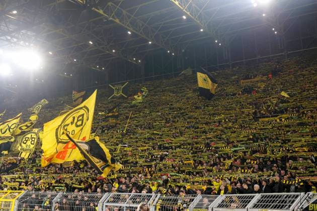 Foot Dortmund - Lille - PHOTOPQR VOIX DU NORD Thierry Thorel ; 04 03 2025 ; Dortmound, le 4 mars 2025 - Match aller de l UEFA Champions League Huitieme de Finale entre le BVB 09 et le LOSC , au Signal Iduna Park - Photo : Thierry Thorel La Voix du Nord Dortmound, 4 March 2025 - First leg of the UEFA Champions League Round of 16 match between BVB 09 and LOSC at Signal Iduna Park Westphalie France  Copyright: xPHOTOPQR VOIXxDUxNORD MAXPPPxThierryxThorelx 20250304VDN9822 20250304VDN9822