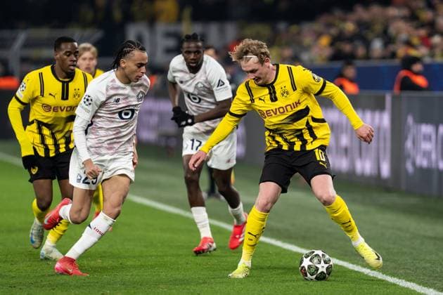 GER, UEFA Champions League, Borussia Dortmund vs OSC Lille 04 03 2025, Signal Iduna Park, Dortmund, GER, UEFA Champions League, Borussia Dortmund vs OSC Lille In the picture duel between Ethan MbappÃ Mbappe OSC Lille, 29 and Julian Brandt BV Borussia Dortmund, 10 nordphotoxGmbHxx xChristianxSchulze nph000300