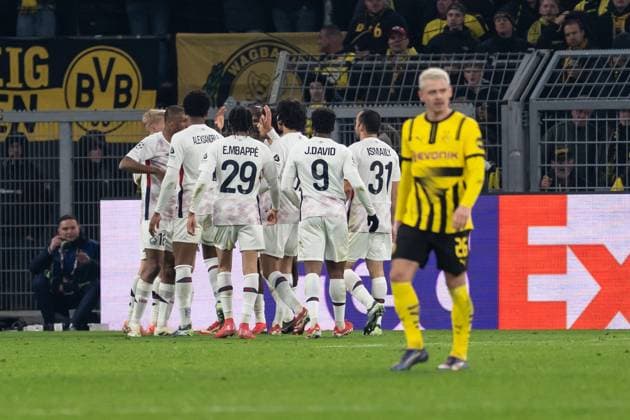 GER, UEFA Champions League, Borussia Dortmund vs. OSC Lille 04 03 2025, Signal Iduna Park, Dortmund, GER, UEFA Champions League, Borussia Dortmund vs. OSC Lille In the picture Goal celebrations for the 1 1 goal by Hakon Hakon Arnar Haraldsson OSC Lille, 7 Ethan Mbappà Mbappe OSC Lille, 29 Jonathan David OSC Lille, 9 Ismaily OSC Lille, 31 nordphotoxGmbHxx xChristianxSchulze nph000300