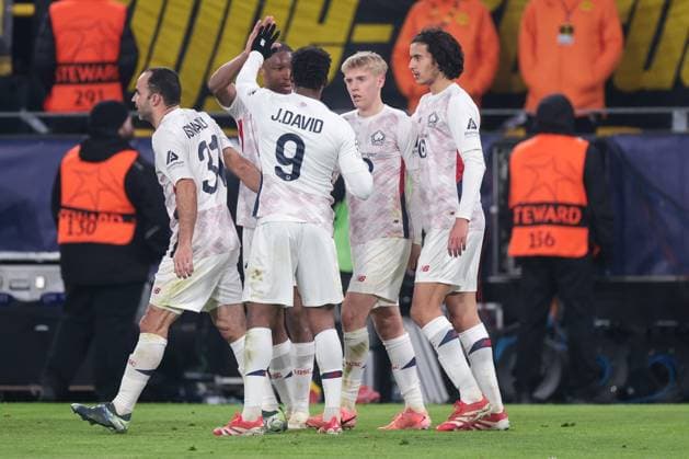 04 03 2025, UEFA Champions League, round of 16, Borussia Dortmund Lille OSC, The LOSC players celebrate the goal for 1 1, Dortmund Signal Iduna Park NRW Germany xRHR PHOTO DEx Copyright: DennisxEwert RHR-FOTOx RHR-FOTO DE