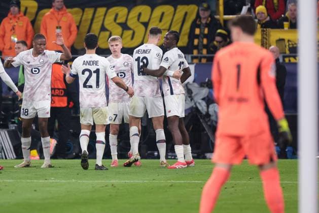 04 03 2025, UEFA Champions League, round of 16, Borussia Dortmund Lille OSC, The LOSC players celebrate the goal for 1 1, Dortmund Signal Iduna Park NRW Germany xRHR PHOTO DEx Copyright: DennisxEwert RHR-FOTOx RHR-FOTO DE