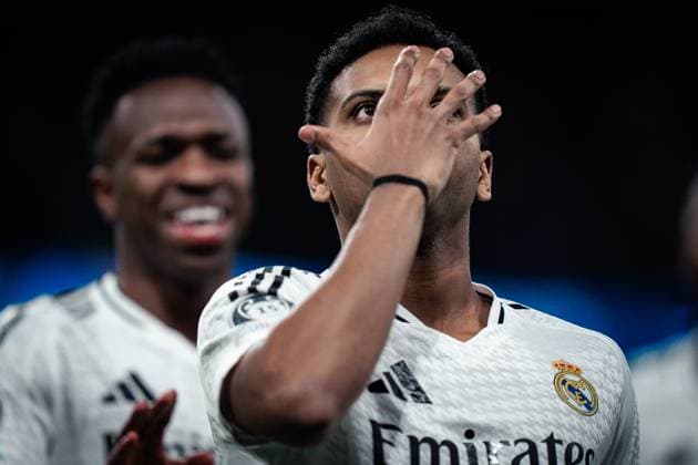 Real Madrid CF v Atletico de Madrid - UEFA Champions League MADRID, SPAIN, MARCH 4: Rodrygo Goes of Real Madrid CF celebrating after scoring his goal during the 1st leg UEFA Champions League round of 16 between Real Madrid CF and Atletico de Madrid at Estadio Santiago Bernabeu on March 4, 2025 in Madrid, Spain. Madrid Estadio Santiago Bernabeu Madrid Spain Copyright: xAlexxPerezx RealMadridAtleticoUCL4March351