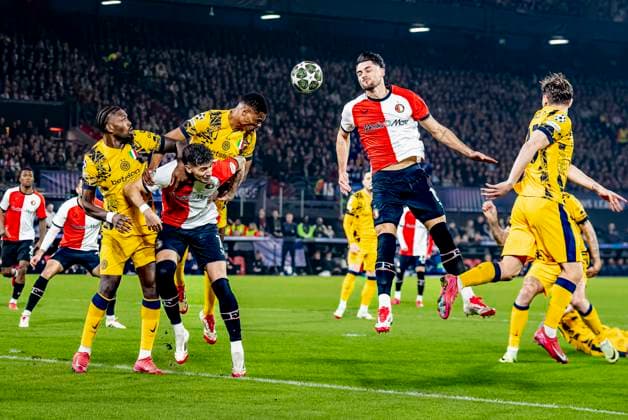 Feyenoord Rotterdam forwarder Julian Carranza during the match Feyenoord Inter at the Stadium De Kuip for the UEFA Champions League Round of 16 1st leg season 2024 2025 in ROTTERDAM, Netherlands on 5 march 2025, photo by Marcel van Dorst EYE4images DeFodi Images