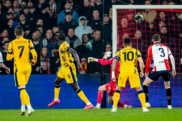 FC Internazionale Milan forwarder Marcus Thuram scores the 0 1 during the match Feyenoord Inter at the Stadium De Kuip for the UEFA Champions League Round of 16 1st leg season 2024 2025 in ROTTERDAM, Netherlands on 5 march 2025, photo by Marcel van Dorst EYE4images DeFodi Images