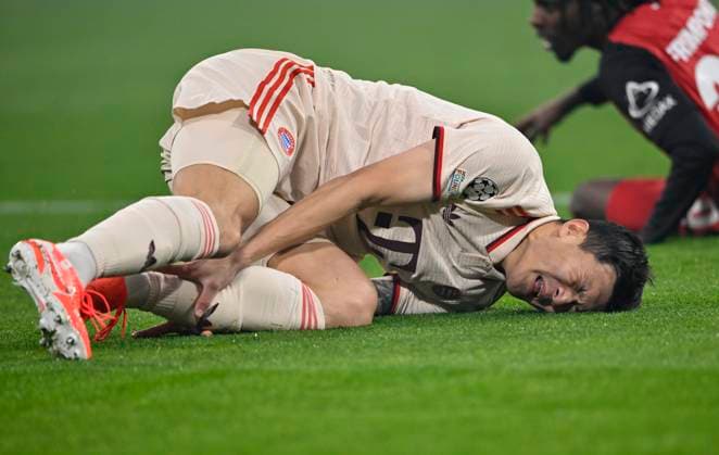 Min jae Kim FC Bayern Muenchen FCB 03 injured Injury on the ground FC Bayern Muenchen FCB vs Bayer 04 Leverkusen B04 Round of 16 first leg 05 03 2025 DFL REGULATIONS PROHIBIT ANY USE OF PHOTOGRAPHS AS IMAGE SEQUENCES AND OR QUASI VIDEO FC Bayern Muenchen FCB vs Bayer 04 Leverkusen B04