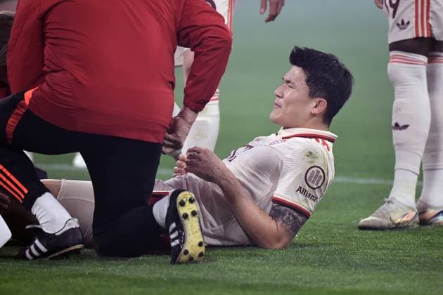 05 03 2025, xemx, Football UEFA Champions League, FC Bayern Muenchen Bayer 04 Leverkusen v l Min jae Kim FC Bayern Muenchen injured, injury, pain, aches DFL DFB REGULATIONS PROHIBIT ANY USE OF PHOTOGRAPHS as IMAGE SEQUENCES and or QUASI VIDEO Muenchen
