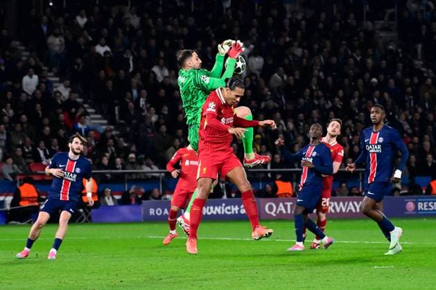 FOOTBALL : PSG vs Liverpool - Ligue des Champions - 05 03 2025 Gianluigi Donnarumma ( 1 - PSG ) and Virgil van Dijk ( 4 - Liverpool ) during the UEFA Champions League match between Paris Saint Germain and Liverpool FC at Parc Des Princes on March 05 , 2025 in Paris, France. ( Photo by Dante Badano PsnewZ ) - ParisFrance  Copyright: xDantexBadanox