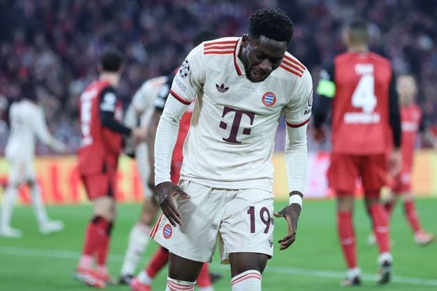 Soccer UEFA Champions League round of 16 FC Bayern Munich Bayer 04 Leverkusen on 05 03 2025 at the Allianz Arena in Munich Alphonso Davies Munich upset xMSx