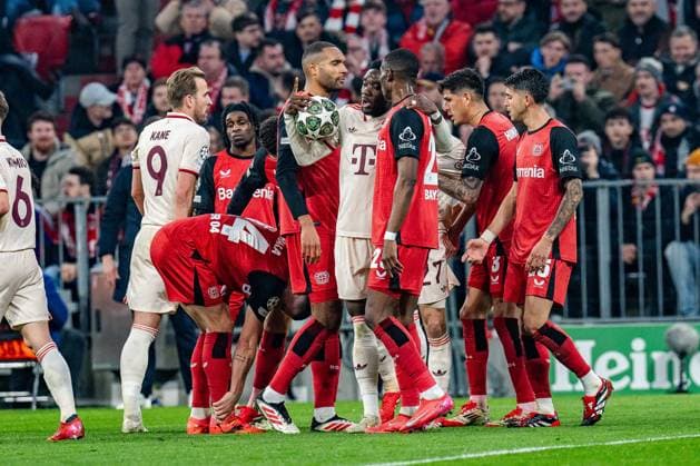 05 03 2025, FC Bayern München vs Bayer Leverkusen, UEFA Champions League, Round of 16 first leg Alphonso Davies FC Bayern Muenchen, 19 Harry Kane FC Bayern Muenchen, 9 Joshua Kimmich FC Bayern Muenchen, 6 Nordi Mukiele Bayer 04 Leverkusen, 23 Exequiel Palacios Bayer 04 Leverkusen, 25 Piero Hincapie Bayer 04 Leverkusen, 3 Copyright: xBahhoxKarax