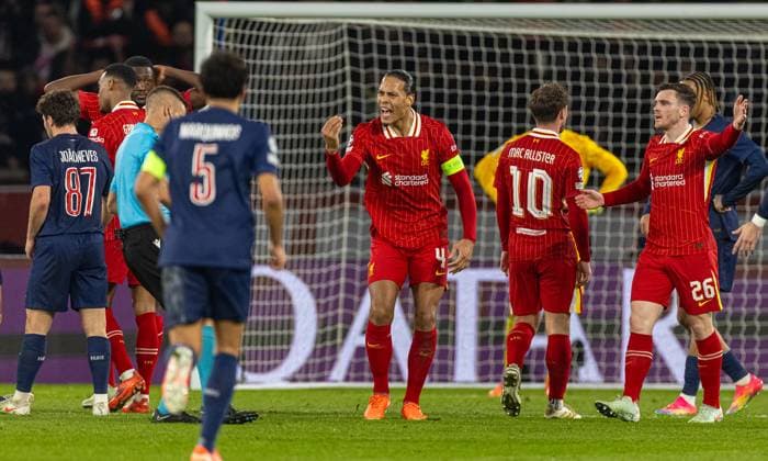 Football - UEFA Champions League - Round of 16 1st Leg - Paris Saint-Germain v Liverpool FC PARIS, FRANCE - Wednesday, March 5, 2025: Liverpool s captain Virgil van Dijk during the UEFA Champions League Round of 16 1st Leg game between Paris Saint-Germain and Liverpool FC at the Parc des Princes. (Photo by David Rawcliffe Propaganda) PARIS Parc des Princes ÃŽLE-DE-FRANCE FRANCE  Copyright: xDavidxRawcliffex P2025-03-05-PSG_Liverpool-40