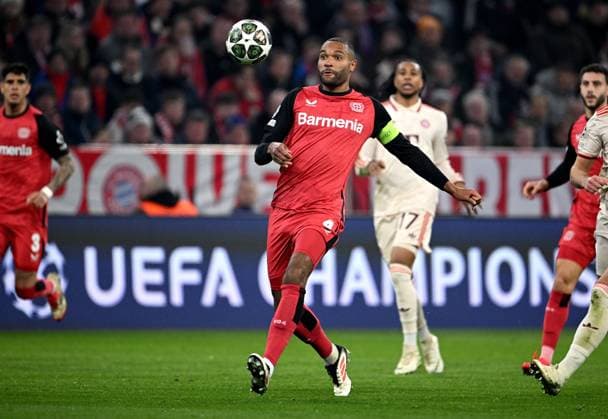 FOOTBALL CHAMPIONS LEAGUE SEASON 2024 2025 Round of 16 first leg FC Bayern Muenchen Bayer 04 Leverkusen 05 03 2025 Jonathan Tah Bayer 04 Leverkusen