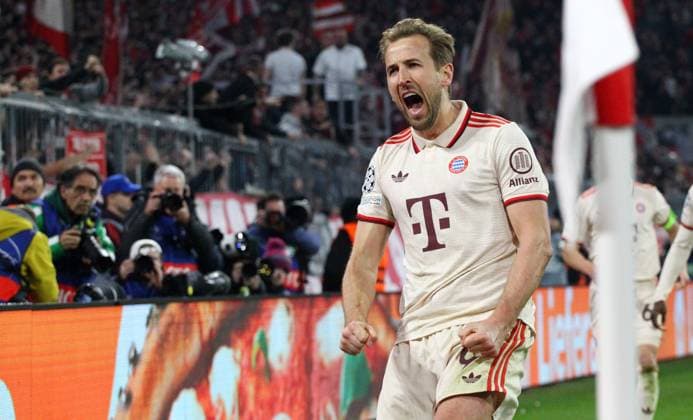 Kane Torjubel 3-0 , Bayern München-Bayer Leverkusen , UEFA Champions League, Achtelfinale , Fußball , in der Allianz Arena , München , Bayern , Deutschland . März 05, 2025 . Photo by: Davide Elias Ipa Photo Pressefoto DENL Copyright: xDavidexEliasx