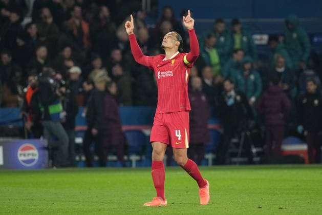 Virgil van Dijk of Liverpool celebrates at the end of the match after his side wins 1-0 Paris Saint-Germain v Liverpool, UEFA Champions League, Round of 16, First Leg, Football, Parc des Princes, Paris, France - 05 Mar 2025 EDITORIAL USE ONLY No use with unauthorised audio, video, data, fixture lists, club league logos or live services. Online in-match use limited to 120 images, no video emulation. No use in betting, games or single club league player publications.  Copyright: xDavexWinter Shutterstockx 15178313cj