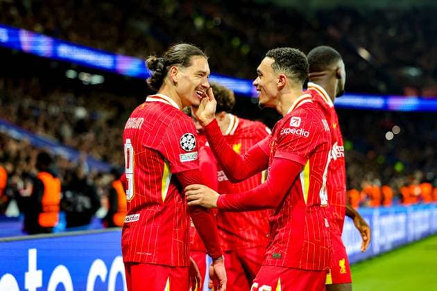 Paris Saint-Germain v Liverpool Champions League 05 03 2025. Goal 0-1 Harvey Elliott (19) of Liverpool scores a goal and Trent Alexander-Arnold (66) of Liverpool celebrates with Darwin Nunez (9) of Liverpool during the Champions League match between Paris Saint-Germain and Liverpool at Parc des Princes, Paris, France on 5 March 2025. Editorial use only , Copyright: xNigelxKeenex PSI-21574-0060
