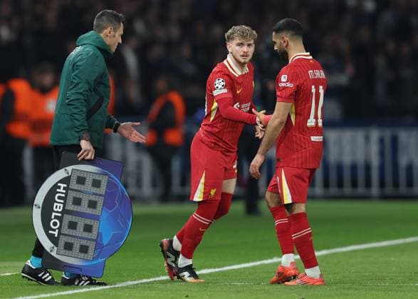 Paris, France, 5th March 2025. Mohamed Salah of Liverpool is substituted for Harvey Elliott of Liverpool during the UEFA Champions League match Paris Saint Germain vs Liverpool at Le Parc des Princes, Paris. Picture credit should read: Paul Terry Sportimage EDITORIAL USE ONLY. No use with unauthorised audio, video, data, fixture lists, club league logos or live services. Online in-match use limited to 120 images, no video emulation. No use in betting, games or single club league player publications. SPI_050_PT_PSG_Liverpool SPI-3726-0050