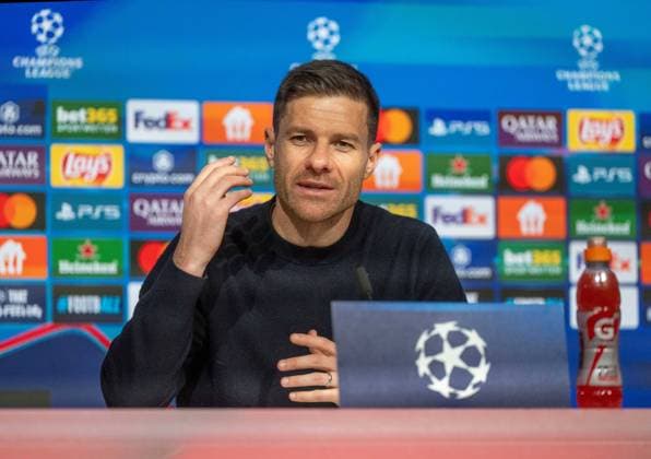 Soccer, Men, Season 2024 2025, Champions League Round of 16, First leg , FC Bayern München Bayer Leverkusen 3 0 , Coach Xabi Alonso Bayer 04 Leverkusen , 05 03 2025, Copyright: xMatthiasxKochx