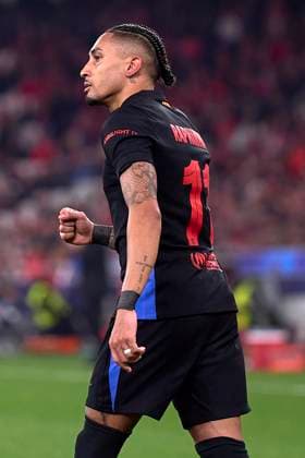 SL Benfica Vs FC Barcelona, Barca - UEFA Champions League 2024 25 Round Of 16 First Leg Raphinha of FC Barcelona celebrates after scoring his team s first goal during the UEFA Champions League 2024 25 UEFA Champions League 2024 25 Round of 16 first leg match between SL Benfica and FC Barcelona at on March 05, 2025 in Lisbon, Portugal. Lisbon, Portugal Lisbon Portugal  Copyright: xJosexManuelxAlvarezxReyx originalFilename:alvarezrey-slbenfic250305_npIlL.jpg