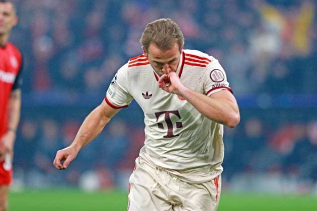 9 Harry Kane FCB cheers, cheers, cheers the goal for 1 0 Soccer FC Bayern Munich Bayer 04 Leverkusen UEFA Champions League 05 03 2025 Allianz Arena PHOTO Mladen Lackovic LakoPress