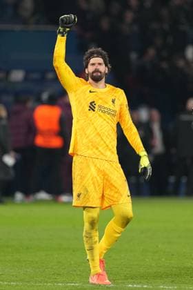 Man of the Match Alisson Becker of Liverpool acknowledges the travelling fans after his side s 1-0 win Paris Saint-Germain v Liverpool, UEFA Champions League, Round of 16, First Leg, Football, Parc des Princes, Paris, France - 05 Mar 2025 EDITORIAL USE ONLY No use with unauthorised audio, video, data, fixture lists, club league logos or live services. Online in-match use limited to 120 images, no video emulation. No use in betting, games or single club league player publications. Copyright: xDavexWinter Shutterstockx 15178313ld