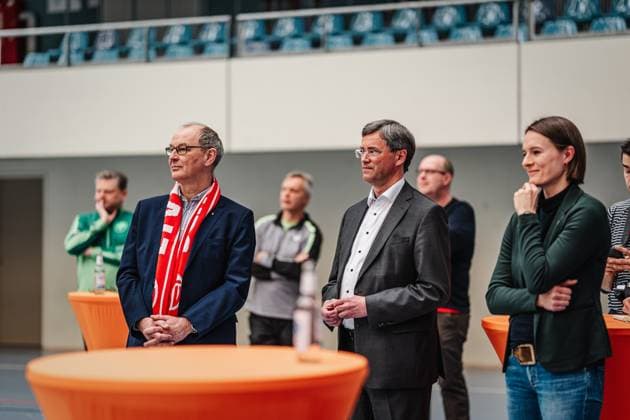Volleyball Women Press Event 1 Volleyball Bundesliga Women ETV Hamburger Volksbank Volleys 06 03 2025 from l Frank Fechner 1 Chairman ETV Hamburg , Thorsten Rathje Spokesman of the Board Hamburger Volksbank , Julia Retzlaff Managing Director Volleyball Bundesliga Hamburg CU Arena Hamburg Germany