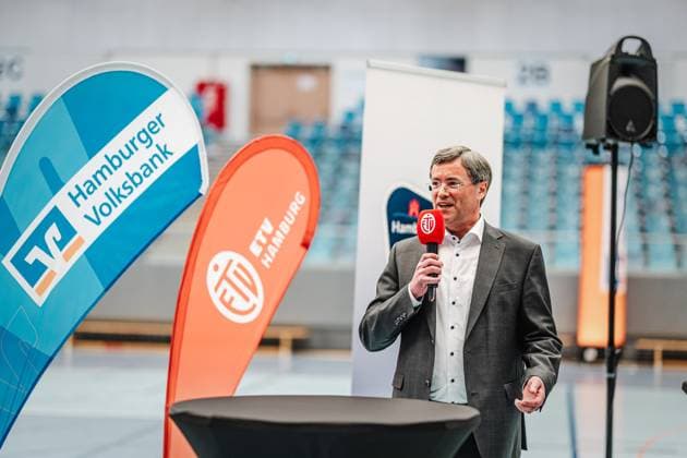 Volleyball Women Press Event 1 Volleyball Bundesliga Women ETV Hamburger Volksbank Volleys 06 03 2025 Thorsten Rathje Spokesman of the Board Hamburger Volksbank Hamburg CU Arena Hamburg Germany