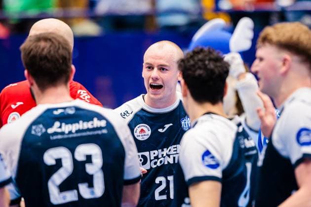 Leve Carstensen TBV Lemgo Lippe, 21 celebrates after 30 24 victory GER, TBV Lemgo Lippe vs HC Erlangen, Handball, 1 Bundesliga, 22 Matchday, Season 2024 2025, 06 03 2025 GER, TBV Lemgo Lippe vs HC Erlangen, Handball, 1 Bundesliga, 22 Matchday, Season 2024 2025, 06 03 2025 Lemgo Copyright: xEibner-Pressefoto JanxRollingerx EP_JSK