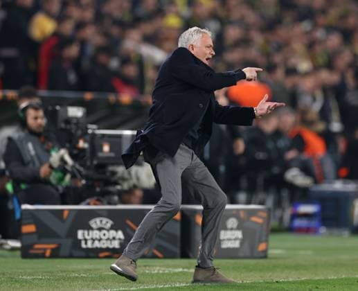 Fenerbahce Manager Jose Mourinho during the Europa League last 16 match at the Sükrü Saracoglu Stadium, Istanbul. Fenerbahce v Rangers, UEFA Europa League, Football, Sukru Saracoglu Stadium, Istanbul, Turkey - 06 Mar 2025 EDITORIAL USE ONLY No use with unauthorised audio, video, data, fixture lists, club league logos or live services. Online in-match use limited to 120 images, no video emulation. No use in betting, games or single club league player publications. Copyright: xO Rourke RangersxFC Shutterstockx 15182250dw