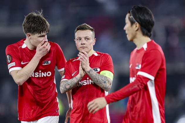 ALKMAAR, 06-03-2025, AFAS Stadium, UEFA Europa League, season 2024 2025. Match between AZ - Tottenham Hotspur. AZ player Wouter Goes and AZ player Jordy Clasie AZ - Tottenham Hotspur  x28189787x Copyright: