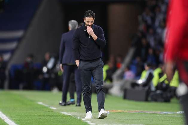 Real Sociedad v Manchester United, ManU FC Manchester United Manager Ruben Amorim gestures to face during the Real Sociedad v Manchester United FC UEFA Europa League Round of 16 1st leg match at the Reale Arena, Donostia-San Sebastian, Spain on 6 March 2025 Credit: Phil Duncan Every Second Media Editorial use only. All images are copyright Every Second Media Limited. No images may be reproduced without prior permission. Copyright: xIMAGO EveryxSecondxMediax ESM-1354-0030 PhilxDuncanx xEveryxSecondxMediax