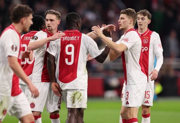 06 03 2025, Football UEFA Europa League, AFC Ajax Amsterdam Eintracht Frankfurt, emonline, emspor, v l , Goal celebration to 1 0 by Brian Brobbey Ajax Amsterdam , Kenneth Taylor Ajax Amsterdam , Anton Gaaei Ajax Amsterdam , Goal celebration, celebrate the goal DFL DFB REGULATIONS PROHIBIT ANY USE OF PHOTOGRAPHS AS IMAGE SEQUENCES AND OR QUASI VIDEO xdcx Copyright: HMBxMedia Claus