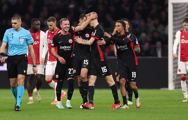 06 03 2025, Football UEFA Europa League, AFC Ajax Amsterdam Eintracht Frankfurt, emonline, emspor, v l , Goal celebration to 1 1 by Hugo Larsson Eintracht Frankfurt , Mario Götze Eintracht Frankfurt , Ellyes Skhiri Eintracht Frankfurt , Jean Matteo Bahoya Eintracht Frankfurt , Goal celebration, celebrate the goal DFL DFB REGULATIONS PROHIBIT ANY USE OF PHOTOGRAPHS AS IMAGE SEQUENCES AND OR QUASI VIDEO xdcx Copyright: HMBxMedia Claus