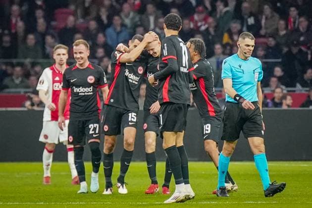 Football UEFA Europa League 2024 2025, round of 16 Ajax Amsterdam vs Eintracht Frankfurt Johan Cruijff ArenA Amsterdam, Netherlands Goal and goal celebration after Hugo Larsson equalizes Eintracht Frankfurt, 16 Copyright: xJOERANxSTEINSIEKx