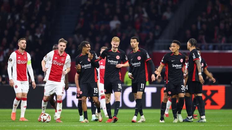 AMSTERDAM, 06-03-2025 , JohanCruyff Arena , UEFA Europa League Football season 2024 2025 , match between Ajax and Eintracht Frankfurt. Eintracht Frankfurt celebrating 1-1, Eintracht Frankfurt player Hugo Larsson scores the goal Ajax - Eintracht Frankfurt  x28190992x Copyright: