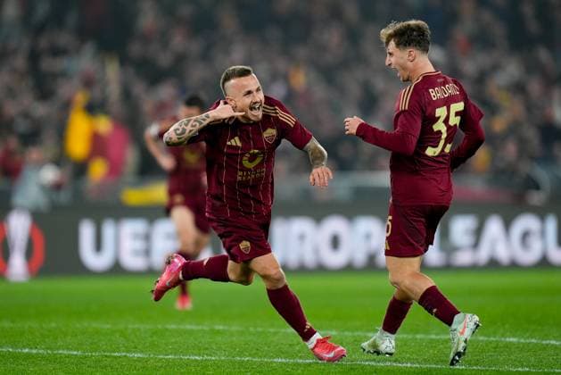AS Roma v Athletic Club - UEFA Europa League 2024 25 Round of 16 First Leg Angelino of AS Roma celebrates with Tommaso Baldanzi of AS Roma after scoring first goal during the UEFA Europa League 2024 25 Round of 16 First Leg match between AS Roma and Athletic Club at Stadio Olimpico on March 6, 2025 in Rome, Italy. Rome Stadio Olimpico Rome Italy Copyright: xGiuseppexMaffiax UEL_Roma-AthleticClub_060325_BRU9544