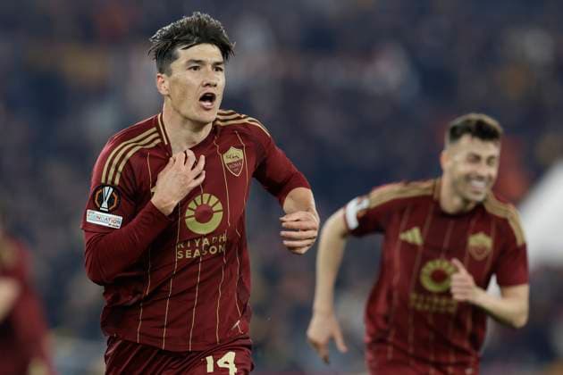 UEFA Europa League Round of 16 First leg AS Roma and Athletic Club Roma™s Uzbek forward Eldor Shomurodov celebrates after scoring a goal during UEFA Europa League Round of 16 First leg match between AS Roma and Athletic Club at Olimpico stadium on March 06, 2025 in Rome, Italy. _BPH1294 Copyright: xAntonioxBalascox