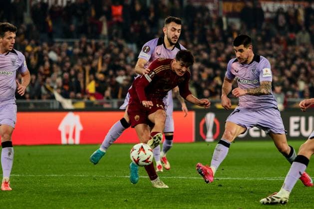 Eldor Shomurodov of AS Roma during AS Roma vs Athletic Bilbao, Football Europa League match in Rome, Italy, March 06 2025  Copyright: xRaffaelexConti IPAxSportx xipa-agency.netx xx IPA_55008124 IPA_Agency_IPA55008124