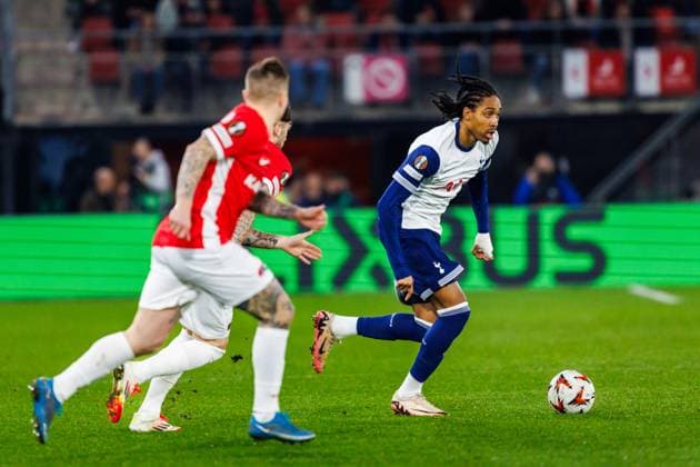 Tottenham Hotspur player Djed Spence during the match AZ Tottenham at the AFAS stadium for the UEFA Europa League Round of 16 1st leg season 2024 2025 in ALKMAAR, Netherlands on 6 march 2025, photo by Jules van Iperen EYE4images DeFodi Images