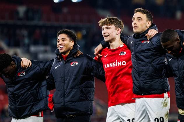 Celebration after the match AZ Tottenham at the AFAS stadium for the UEFA Europa League Round of 16 1st leg season 2024 2025 in ALKMAAR, Netherlands on 6 march 2025, photo by Jules van Iperen EYE4images DeFodi Images
