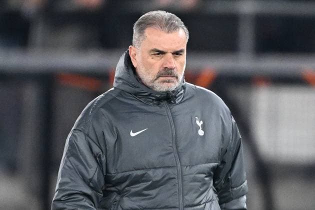 AZ Alkmaar v Tottenham Hotspur Europa League 06 03 2025. Tottenham Hotspur head coach Ange Postecoglou (m) looks frustrated, looks dejected during the Europa League match between AZ Alkmaar and Tottenham Hotspur at AFAS Stadion, Alkmaar, Netherlands on 6 March 2025. Alkmaar AFAS Stadion Netherlands Editorial use only , Copyright: xSimonxTraylenx PSI-21572-0114