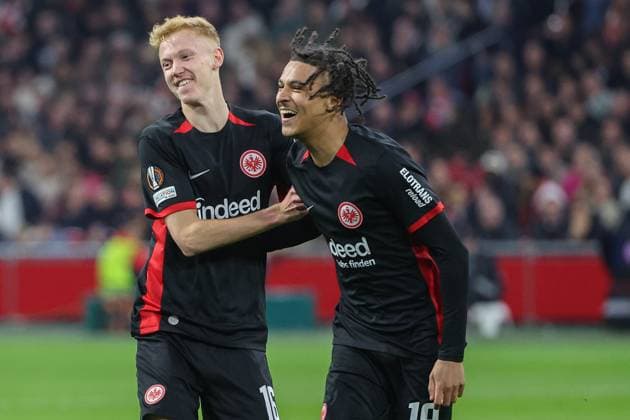 UEFA Europa League Ajax Amsterdam Eintracht Frankfurt on 06 03 2025 at the Johan Cruijff ArenA in Amsterdam Cheers, goal celebration, goal scorer, goal scorer Hugo Larsson Frankfurt 16 celebrates after his goal to make it 1 - 1 with Jean Matteo Bahoya Frankfurt 19 MH