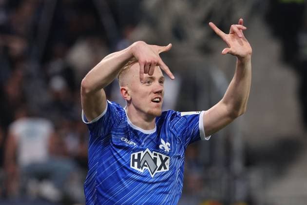 2025 03 07 xJFx 2 Bundesliga SV Darmstadt 98 Karlsruher SC v l , Isac Alexi Sivert Lidberg SV Darmstadt 98 Torjubel, Goal celebration, celebrate the goal DFL DFB REGULATIONS PROHIBIT ANY USE OF PHOTOGRAPHS as IMAGE SEQUENCES and or QUASI VIDEO Copyright: JoaquimxFerreira