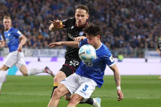 2025 03 07 xJFx 2 Bundesliga SV Darmstadt 98 Karlsruher SC v l , Christoph Kobald Karlsruher SC , Guillermo Bueno Lopez SV Darmstadt 98 Zweikampf, Action, Aktion, Battles for the Ball DFL DFB REGULATIONS PROHIBIT ANY USE OF PHOTOGRAPHS as IMAGE SEQUENCES and or QUASI VIDEO Copyright: JoaquimxFerreira