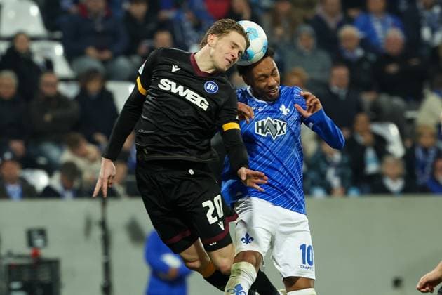 2025 03 07 xJFx 2 Bundesliga SV Darmstadt 98 Karlsruher SC v l , David Herold Karlsruher SC , Jean Paul Boetius SV Darmstadt 98 Kopfball, Kopfballduell DFL DFB REGULATIONS PROHIBIT ANY USE OF PHOTOGRAPHS as IMAGE SEQUENCES and or QUASI VIDEO Copyright: JoaquimxFerreira